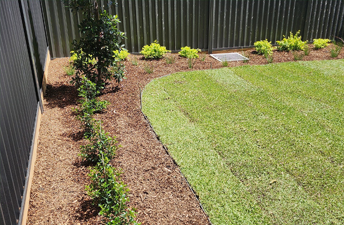 residential landscaping Willoughby